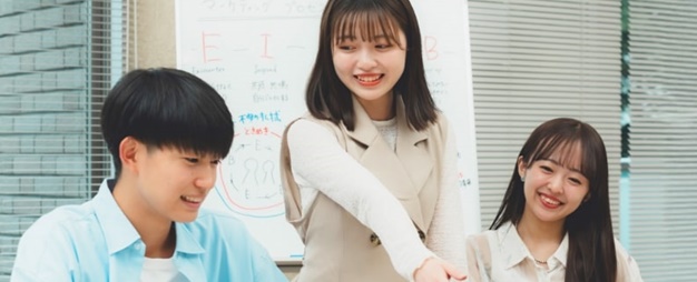 経営学部マーケティング学科授業風景