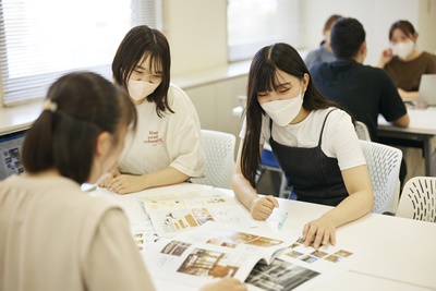 自らの手で雑誌を手掛ける、エディター養成プログラムの画像②