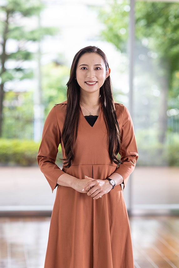 三垣 佳奈子さん