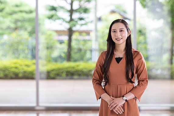 三垣 佳奈子さん